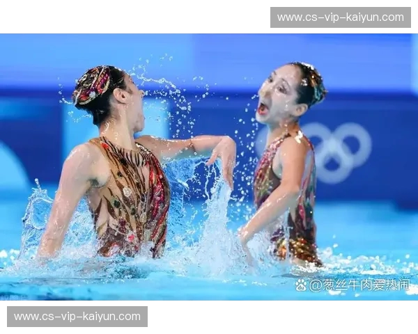 花样游泳首发